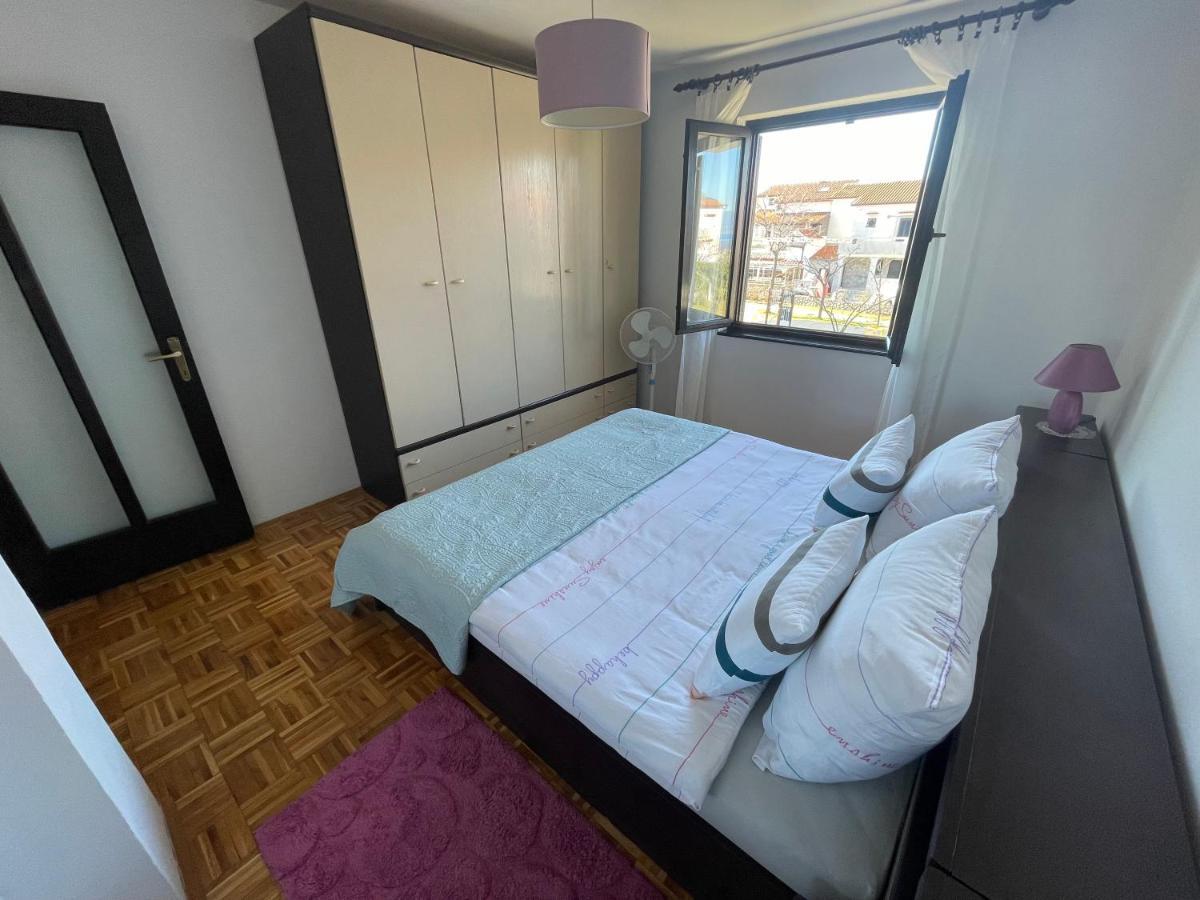 Apartment Melina *